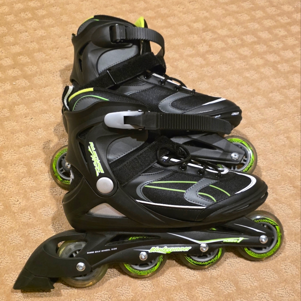 GET READY FOR SUMMER! 🌞 Bladerunner Advantage Pro XT Rollerblades Size 8